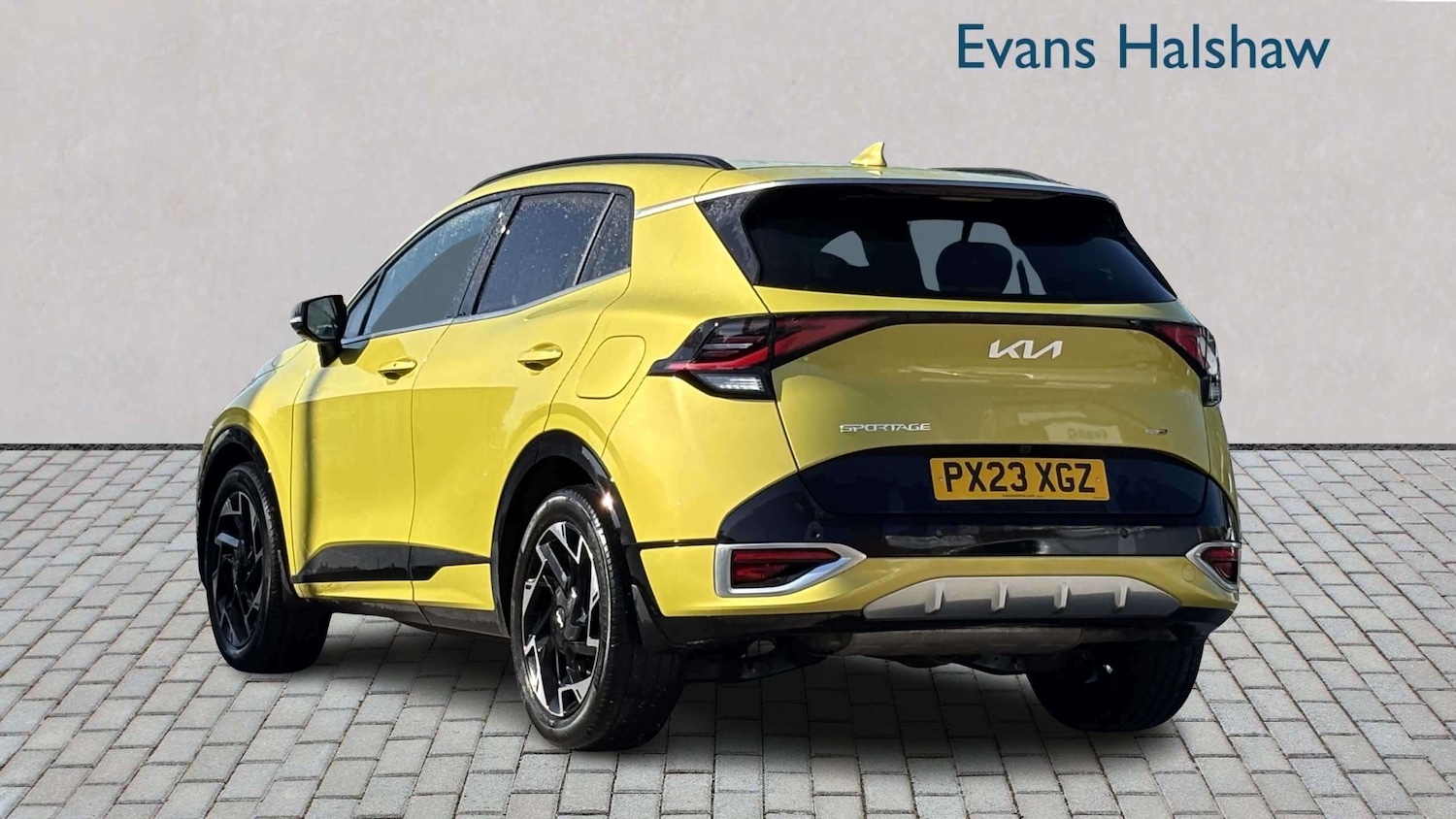 Used Kia Sportage 2023 for sale - 77943082: Photo 2