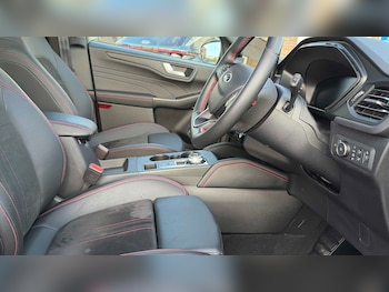 Used Ford Kuga 2024 for sale - 76515687: Photo