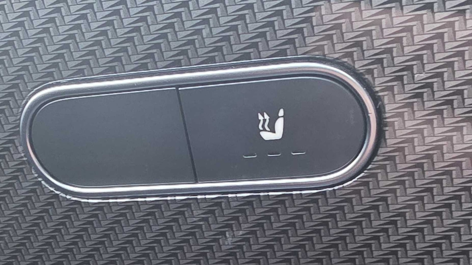 Used Mercedes-Benz GLA 2022 for sale - 77810812: Photo 18