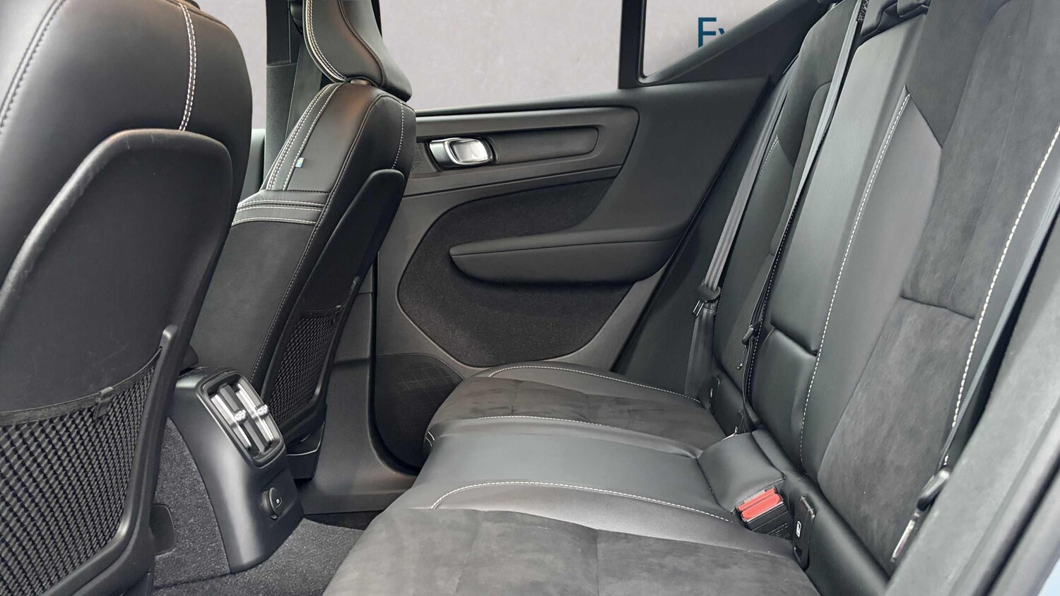 Used Volvo XC40 2021 for sale - 77308330: Photo 10