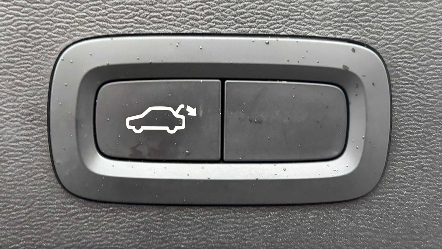 Used Volvo XC40 2021 for sale - 77308330: Photo 13