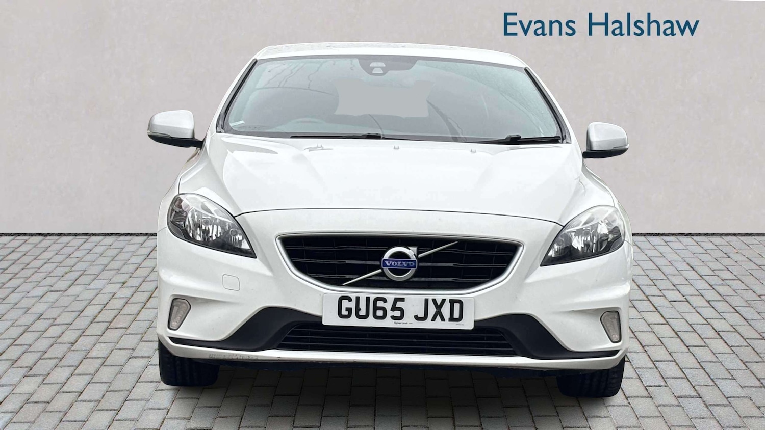 Used Volvo V40 2015 for sale - 78104944: Photo 4