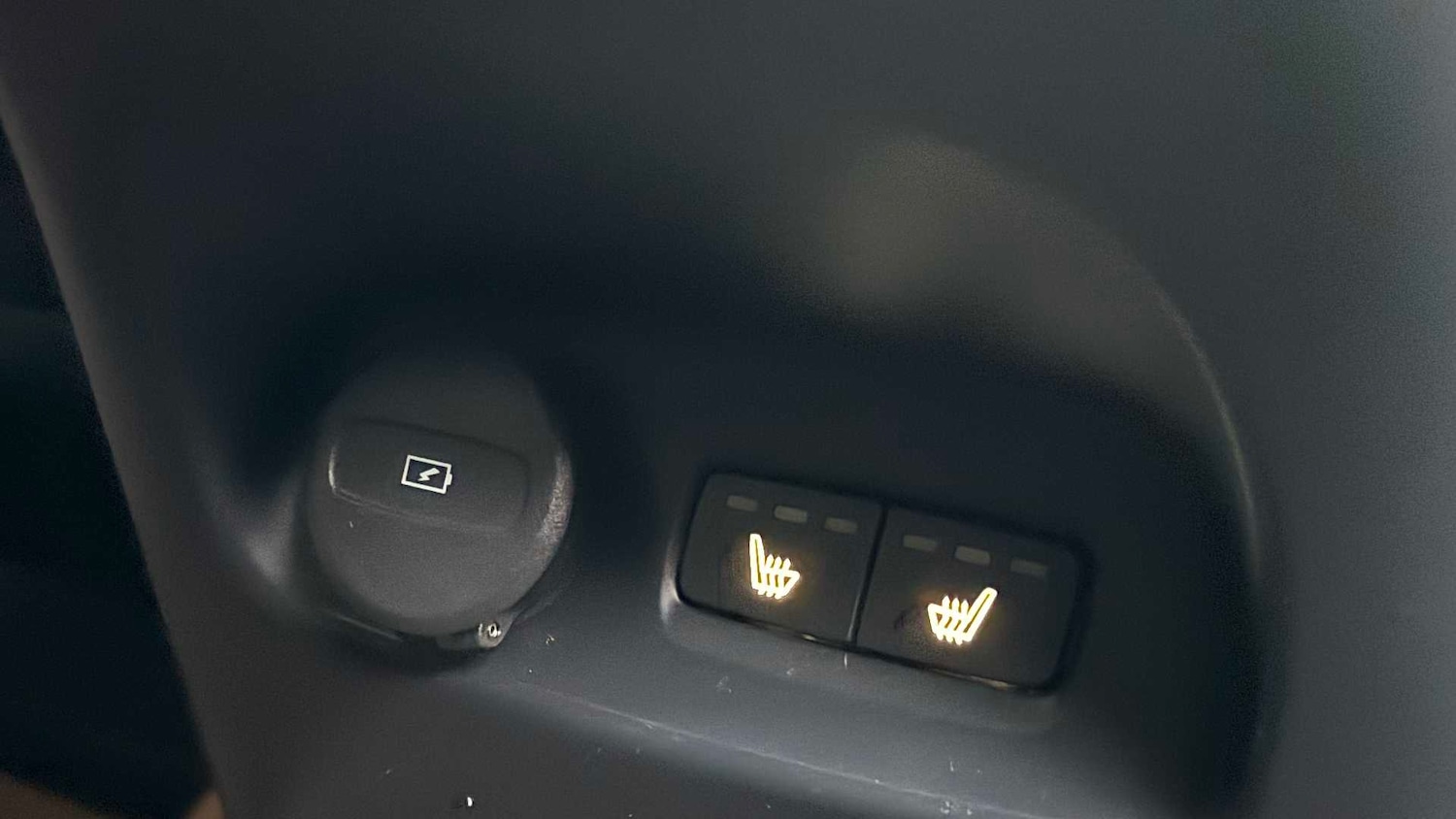 Used Volvo XC40 2021 for sale - 77103100: Photo 15