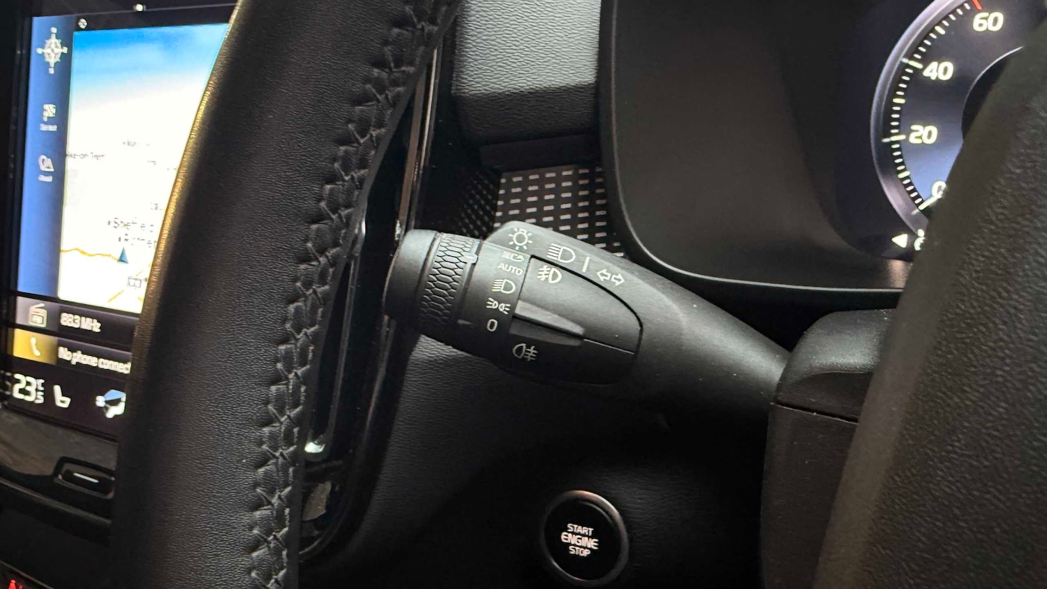 Used Volvo XC40 2021 for sale - 77103100: Photo 20