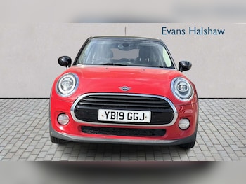 Used MINI Hatch 2019 for sale - 79523647: Photo