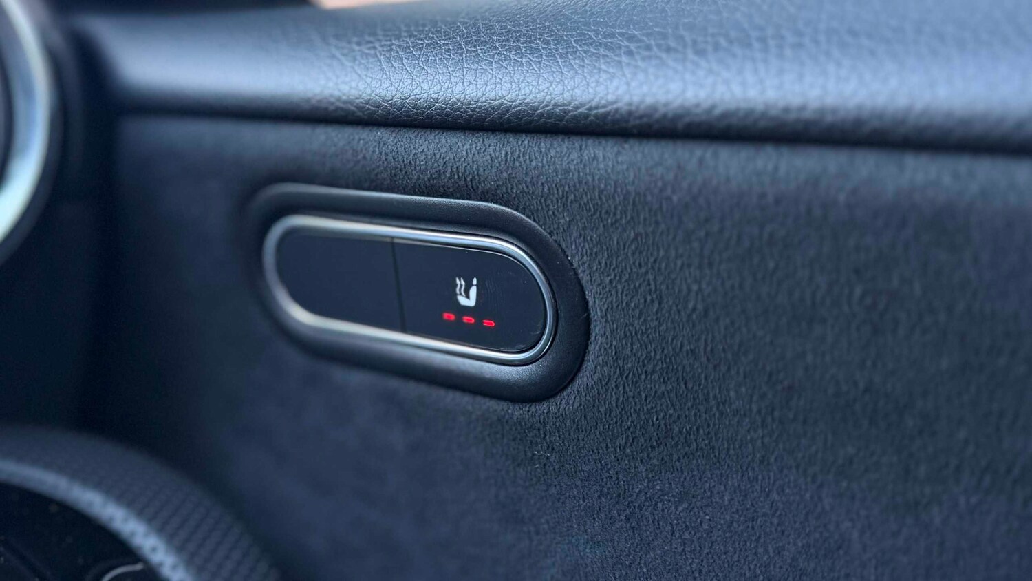 Used Mercedes-Benz A-Class 2020 for sale - 77943333: Photo 15