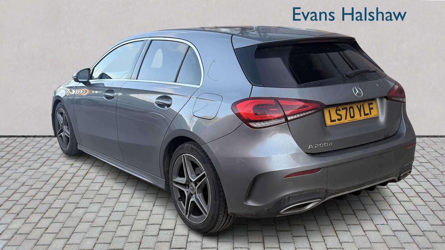 Used Mercedes-Benz A-Class 2020 for sale - 77943333: Photo 2