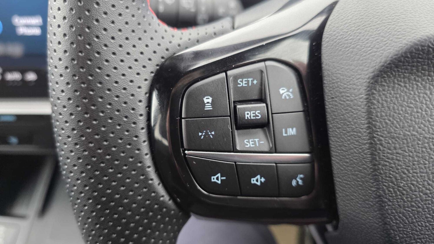 Used Ford Puma for sale - 78024084: Photo 24