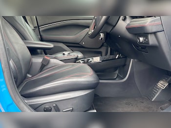 Used Ford Mustang Mach-E 2022 for sale - 76732265: Photo