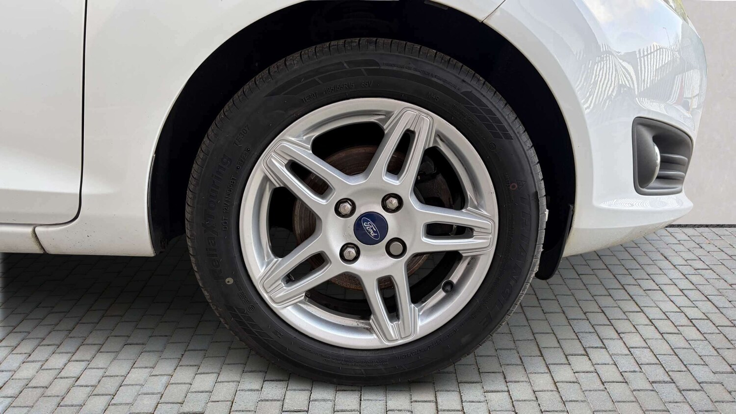 Used Ford Fiesta 2013 for sale - 77961051: Photo 7