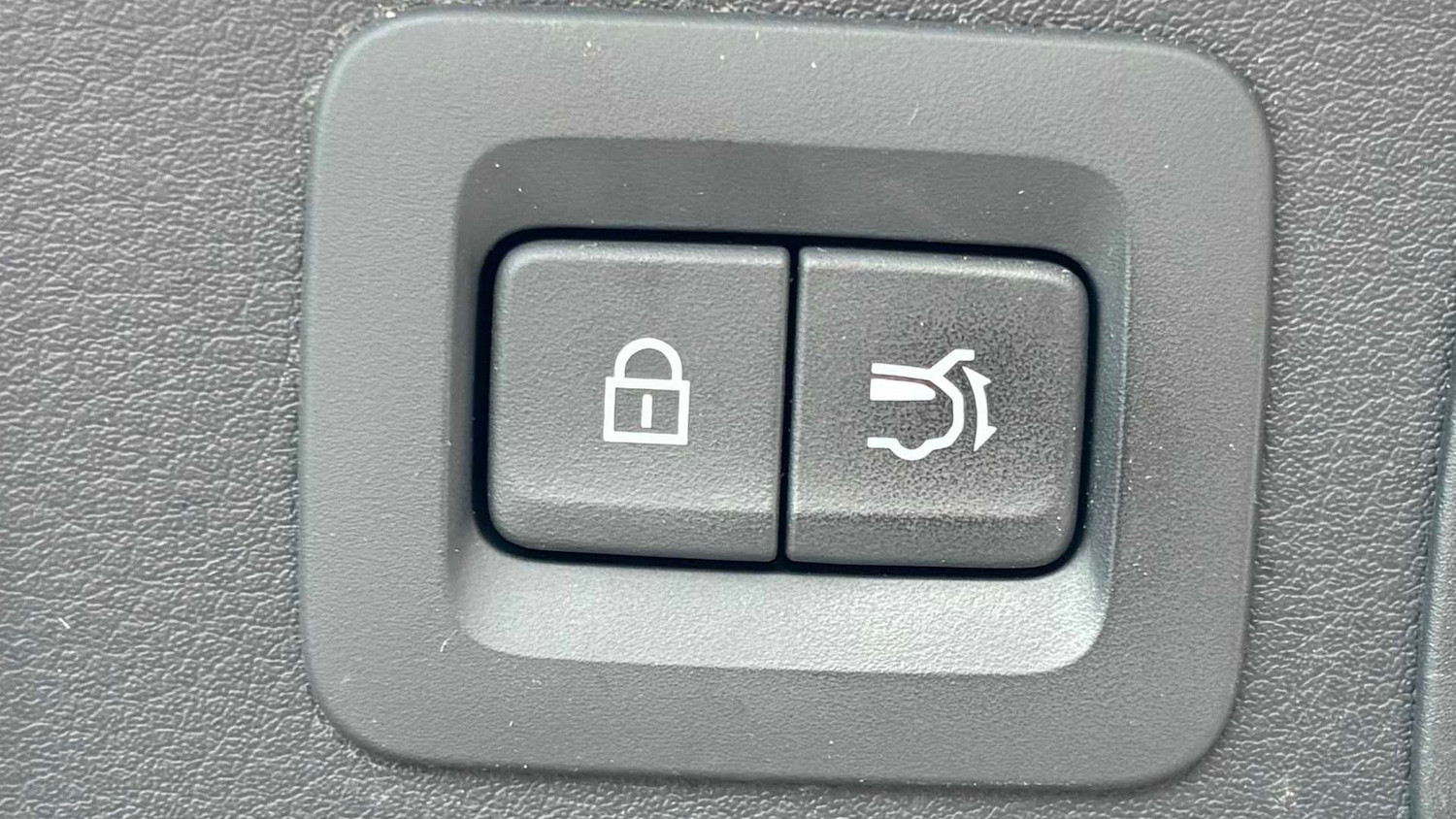 Used Mazda CX-60 2023 for sale - 77913740: Photo 19