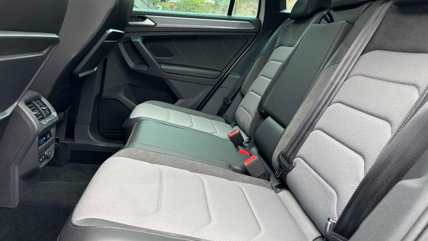 Used Volkswagen Tiguan 2019 for sale - 77786988: Photo 10