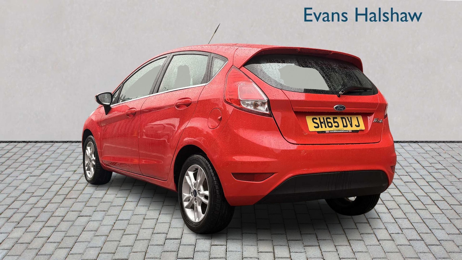 Used Ford Fiesta 2015 for sale - 76624582: Photo 2