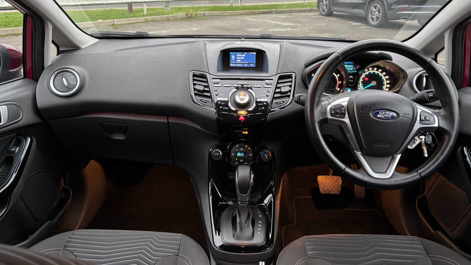 Used Ford Fiesta 2014 for sale - 77414923: Photo 8