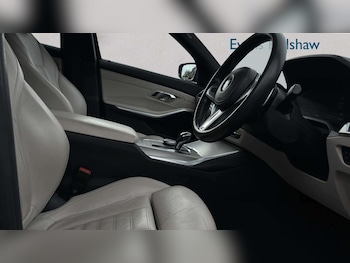 Used BMW 3 Series 2019 for sale - 78760998: Photo