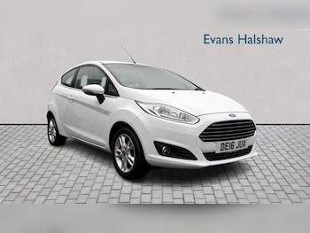 Used Ford Fiesta 2016 for sale - 77308440: Photo