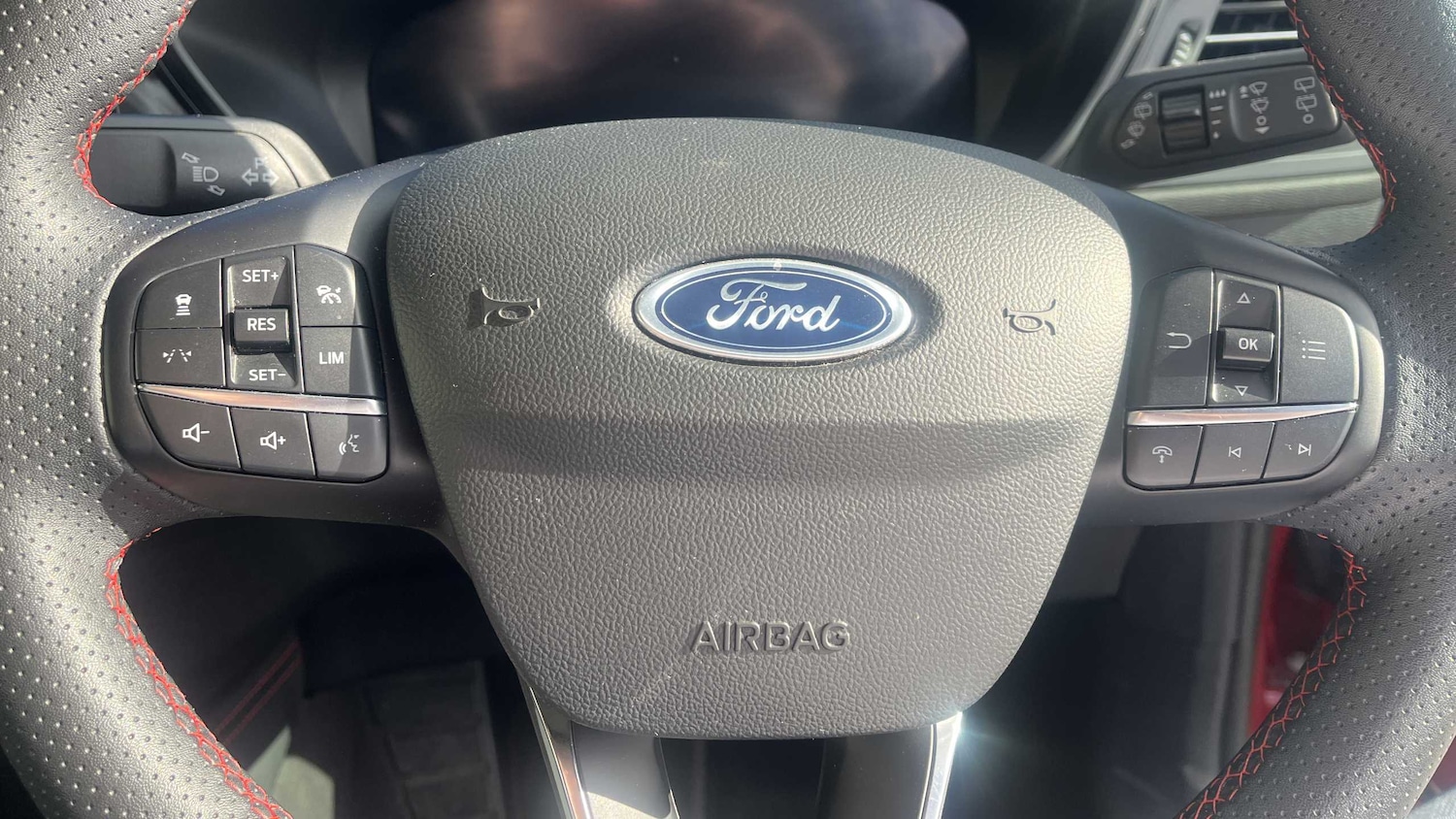 Used Ford Kuga 2024 for sale - 76401368: Photo 15