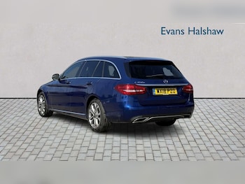 Used Mercedes-Benz C Class 2018 for sale - 78465315: Photo
