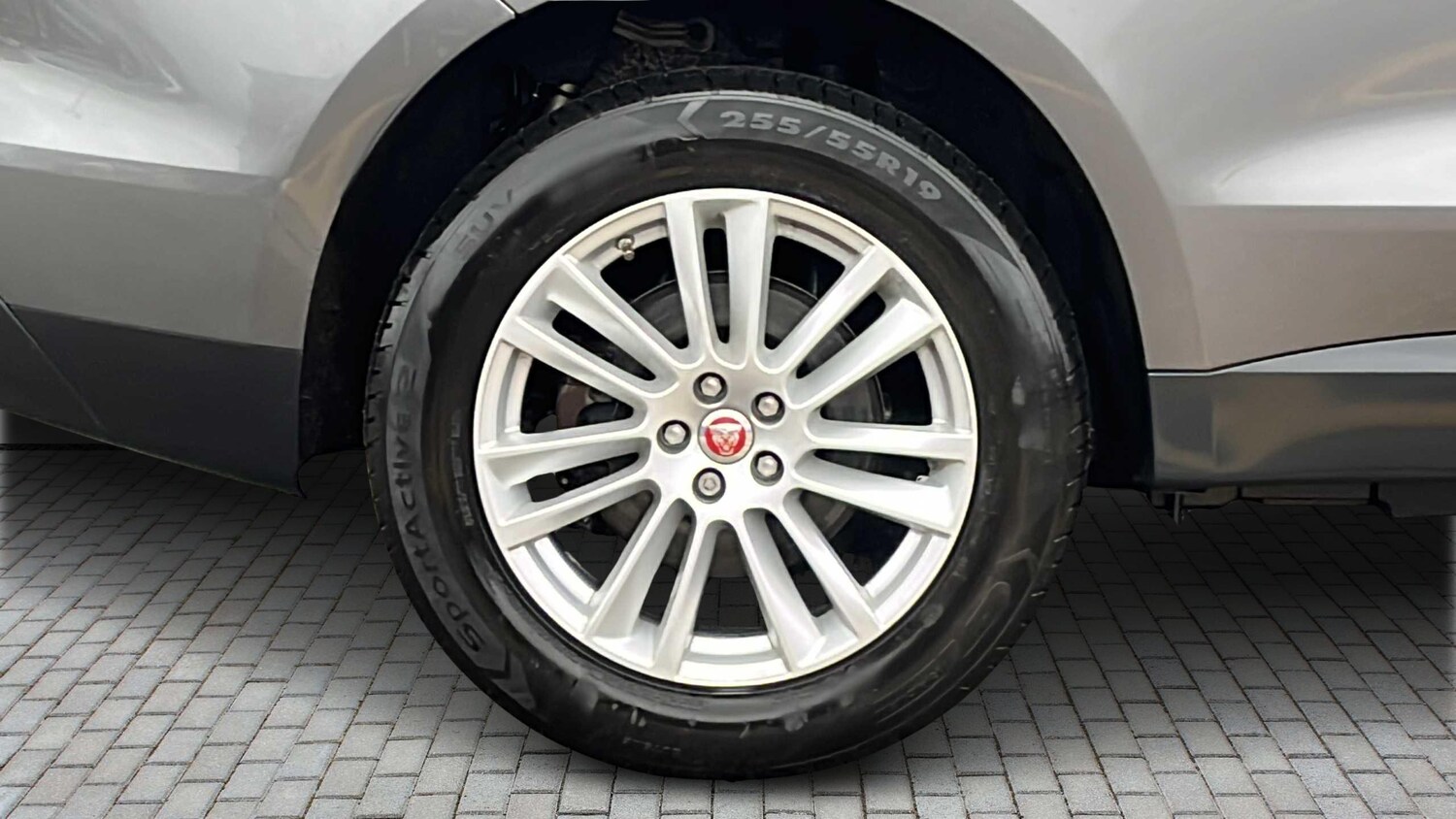 Used Jaguar F-Pace 2018 for sale - 77308394: Photo 7