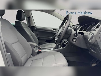 Used Volkswagen Golf 2019 for sale - 78800509: Photo