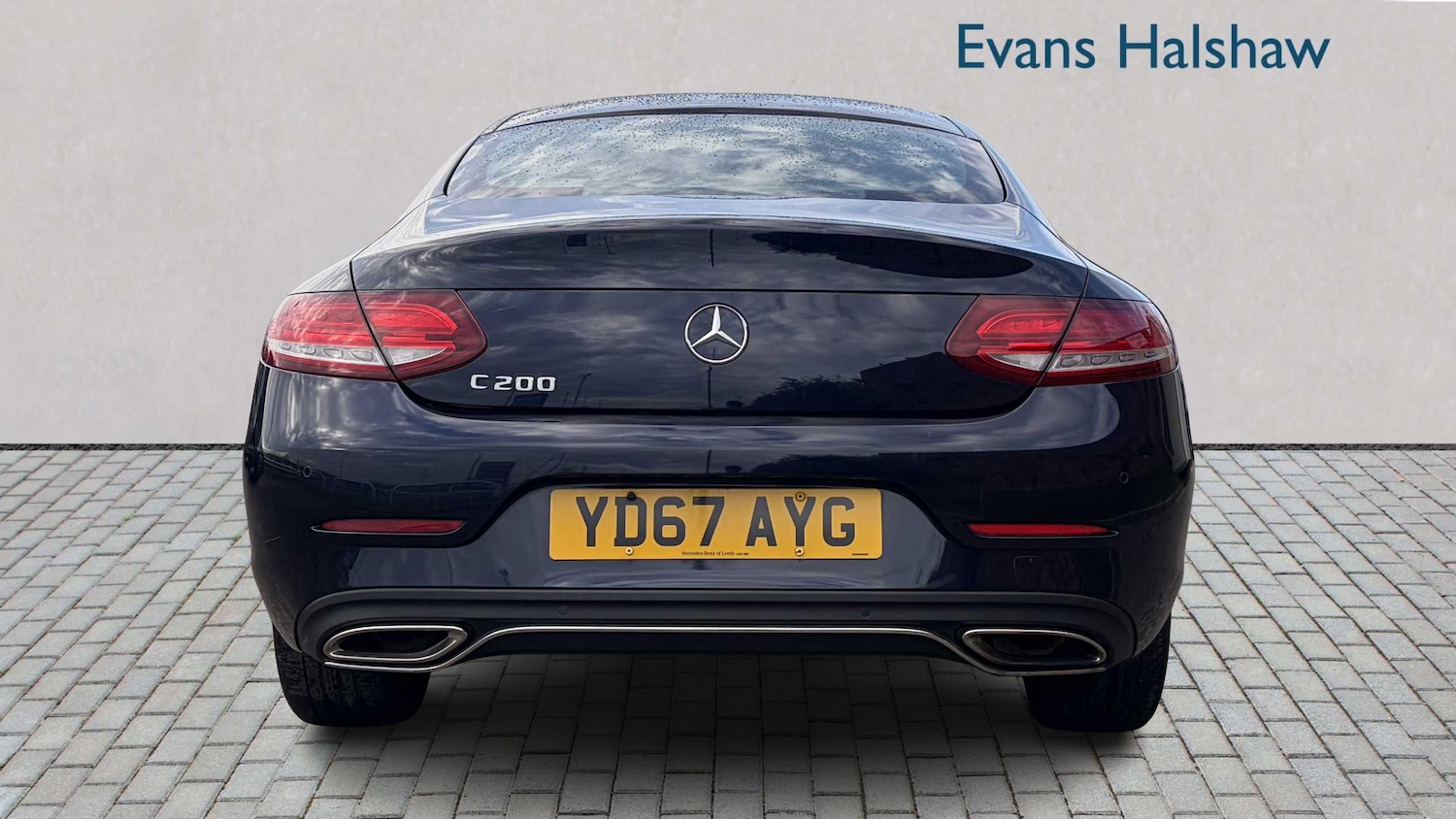 Used Mercedes-Benz C Class 2017 for sale - 76501903: Photo 4