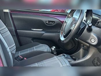 Used Peugeot 108 2016 for sale - 76718084: Photo