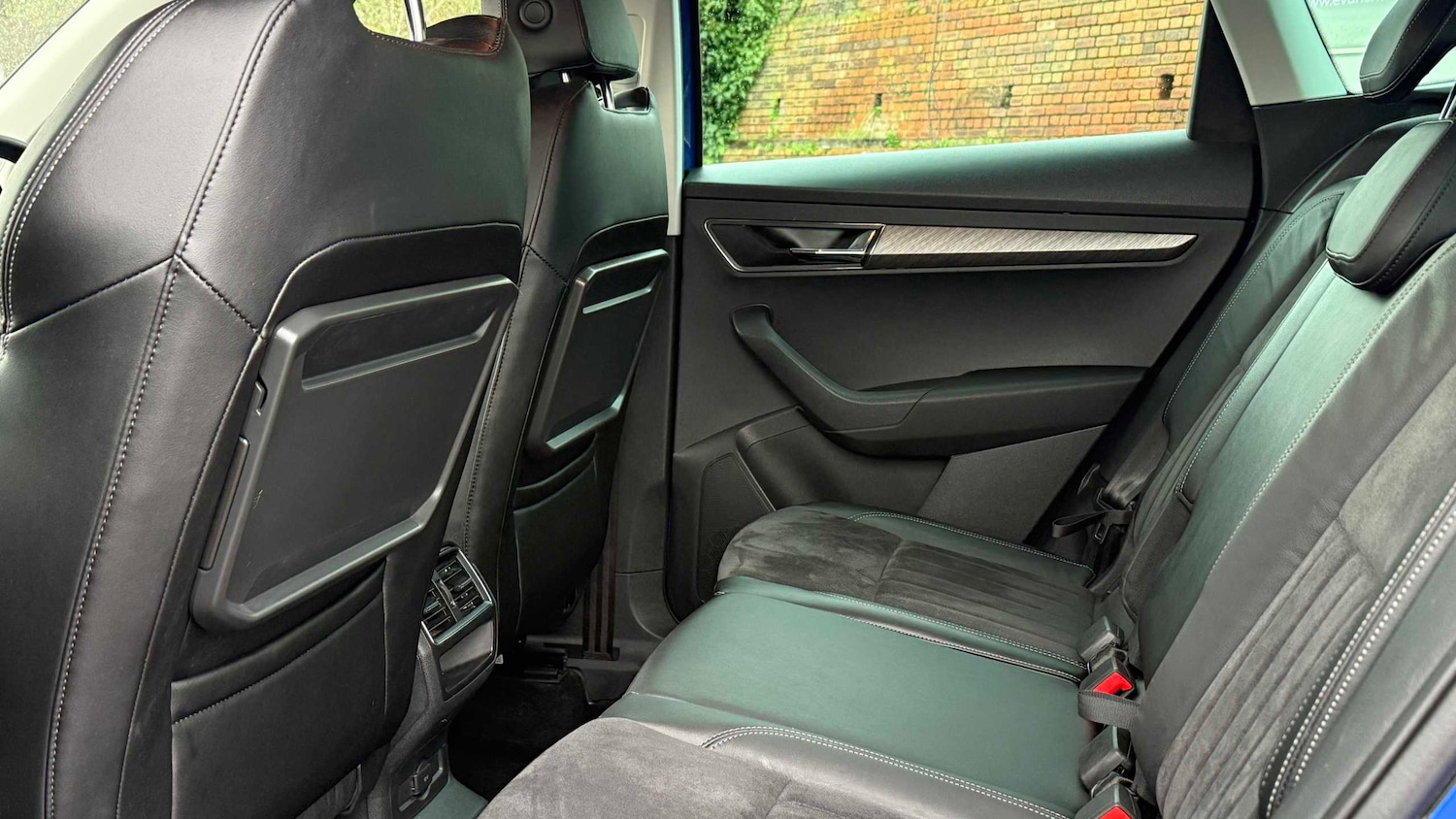 Used Skoda Karoq 2022 for sale - 76978772: Photo 10