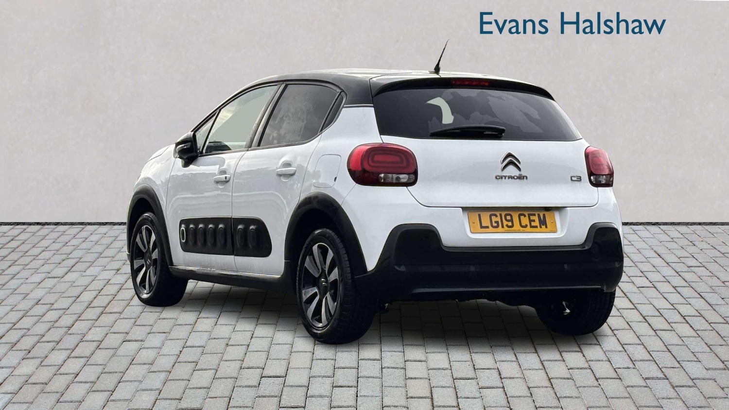 Used Citroen C3 2019 for sale - 77245000: Photo 2
