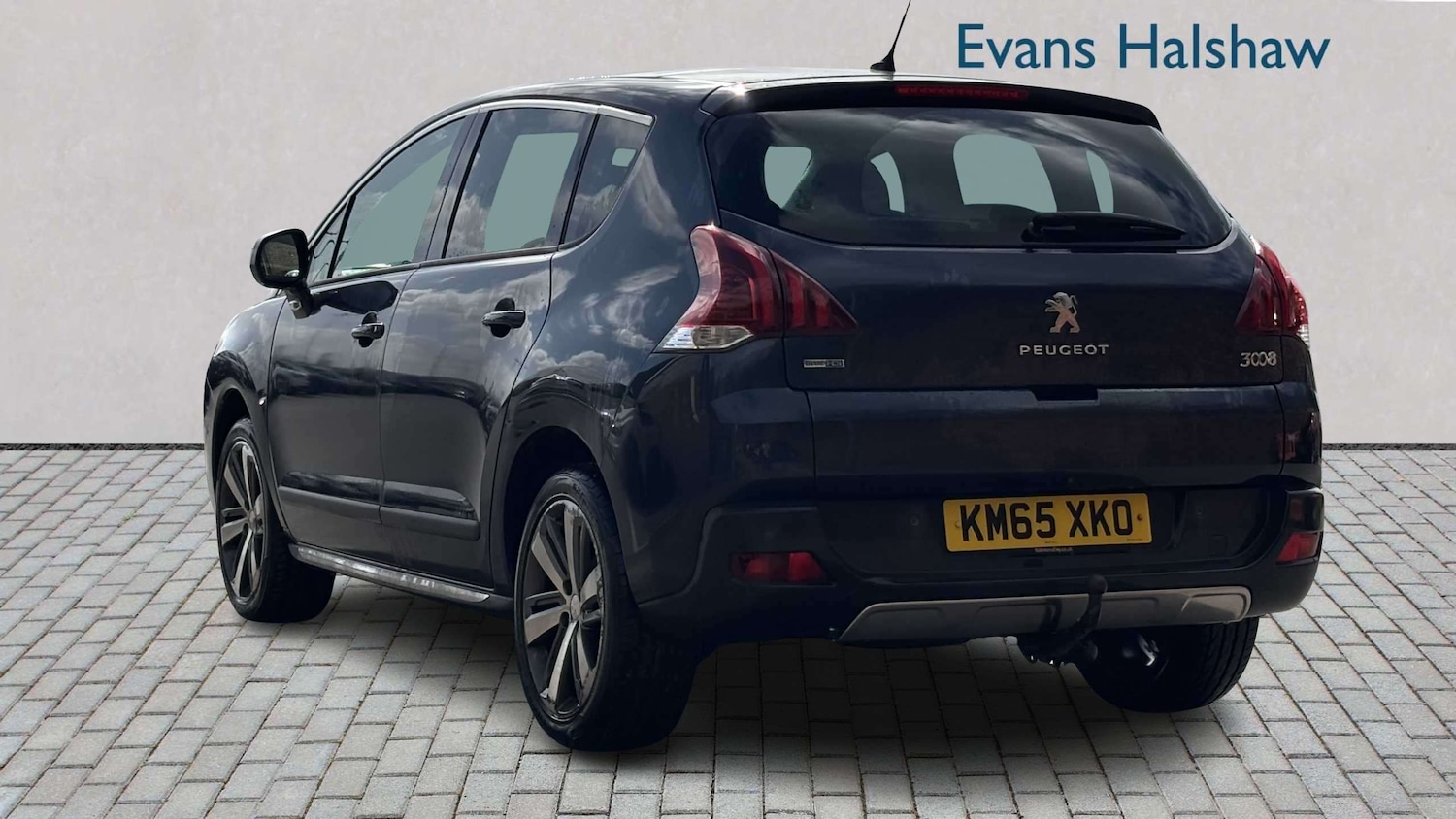 Used Peugeot 3008 2015 for sale - 78060140: Photo 2