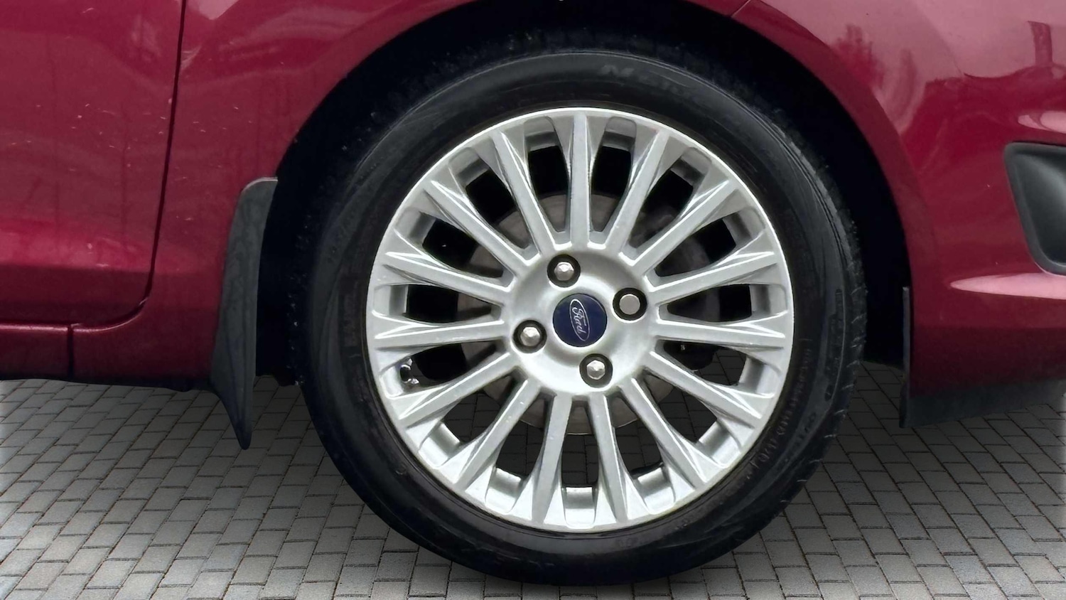 Used Ford Fiesta 2014 for sale - 77553115: Photo 7