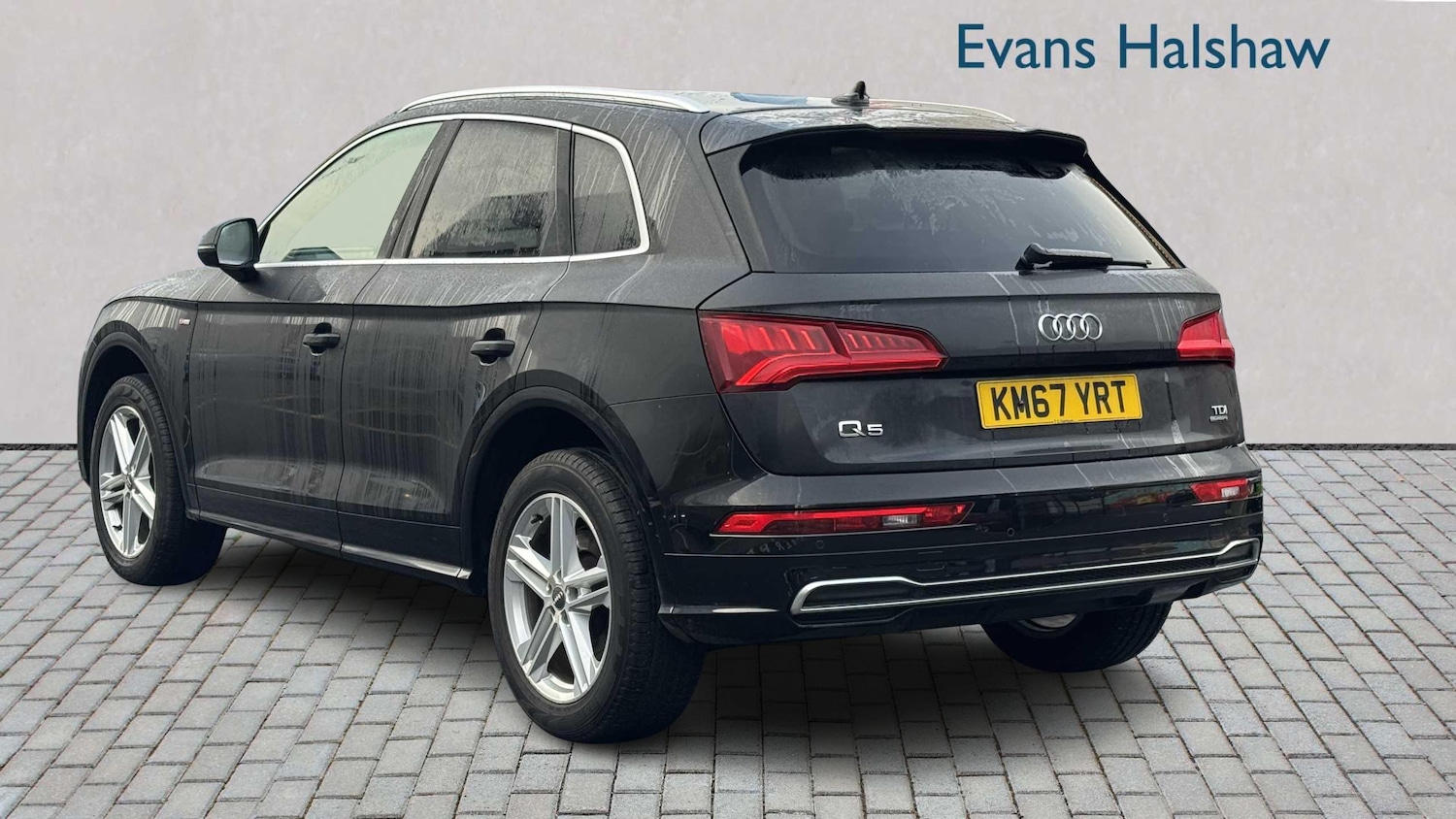 Used Audi Q5 2017 for sale - 76978695: Photo 2