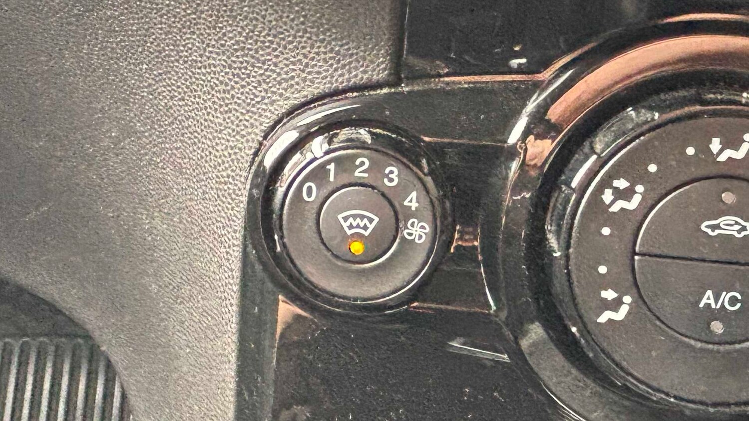 Used Ford Fiesta 2014 for sale - 78090037: Photo 12