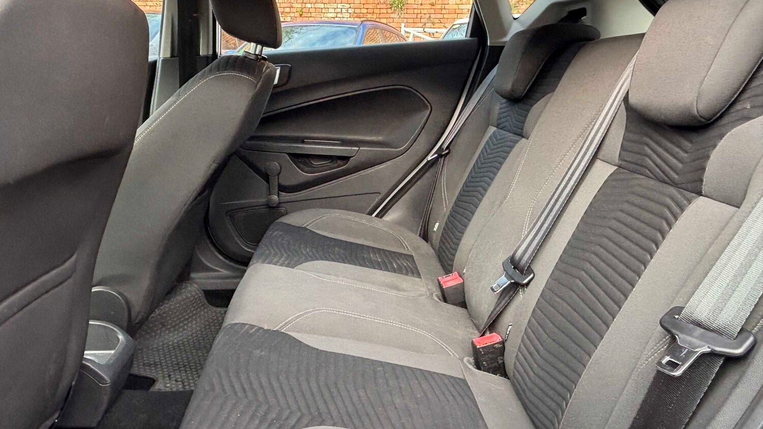 Used Ford Fiesta 2014 for sale - 78090037: Photo 9