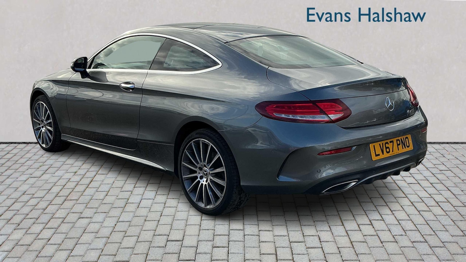 Used Mercedes-Benz C Class 2017 for sale - 76401212: Photo 2