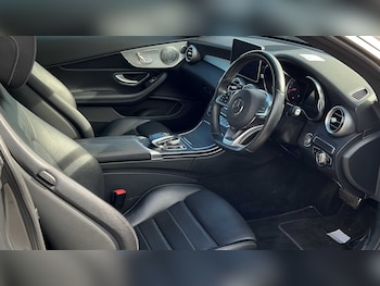 2017 - C200 4Matic AMG Line Premium Plus 2dr Auto