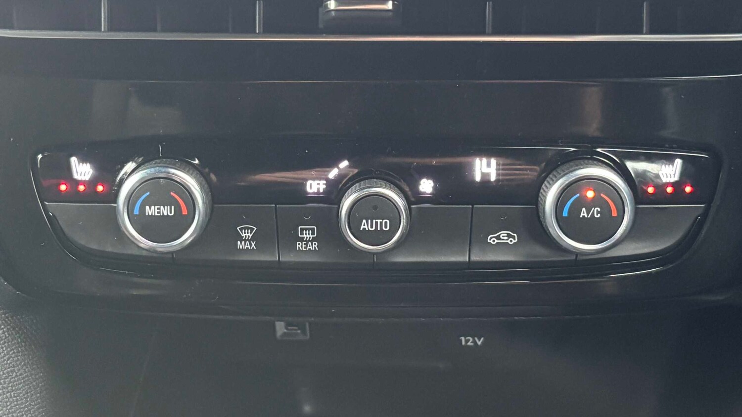 Used Vauxhall Mokka 2023 for sale - 77674875: Photo 13