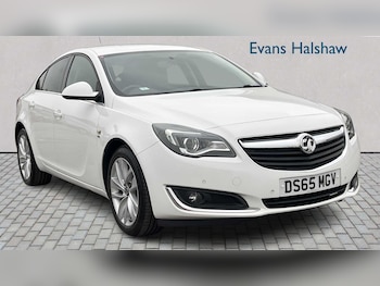 Vauxhall - Insignia