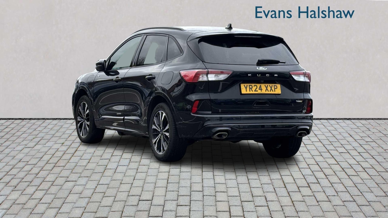 Used Ford Kuga 2024 for sale - 77083155: Photo 2