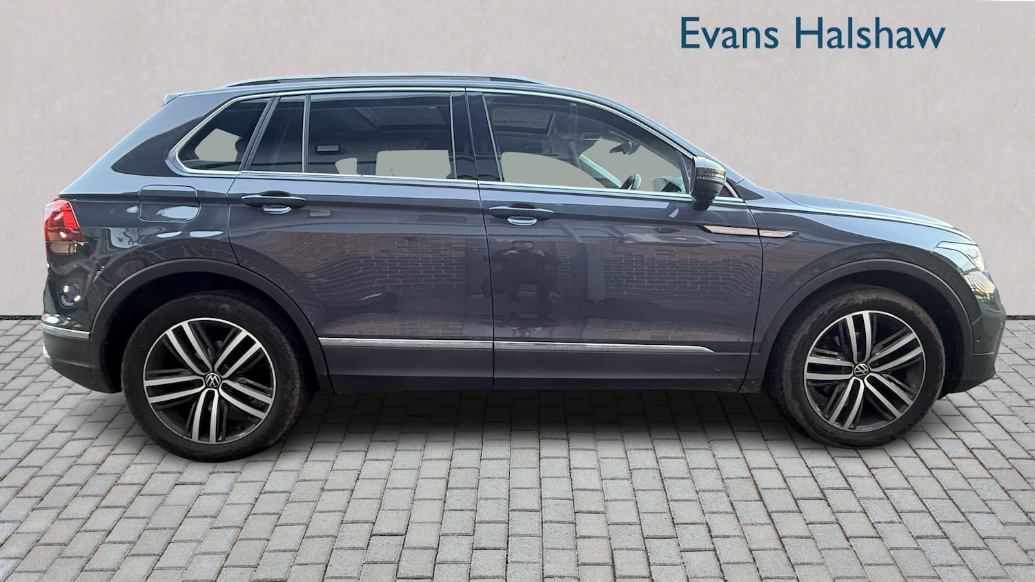 Used Volkswagen Tiguan 2022 for sale - 76636812: Photo 6