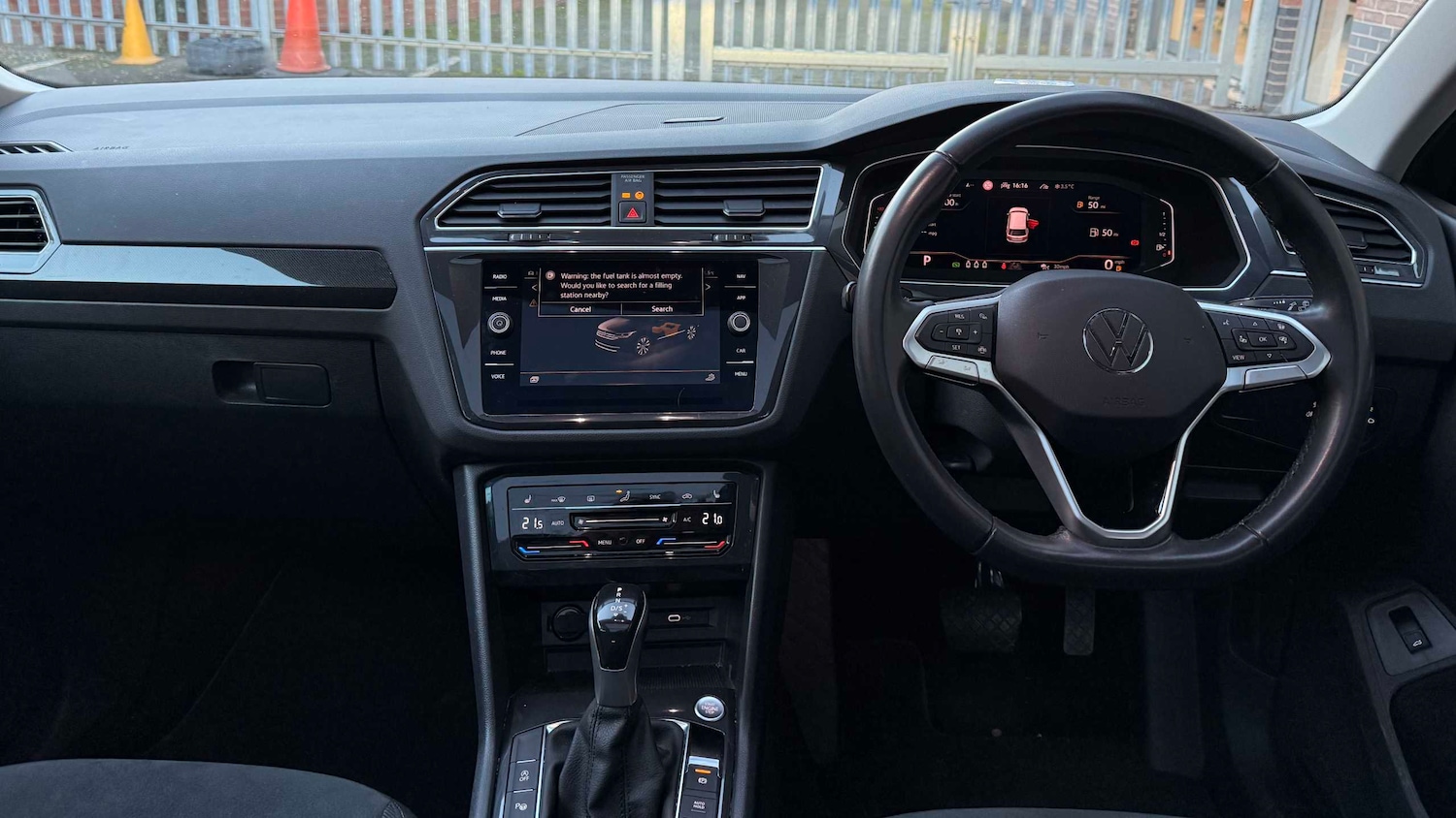 Used Volkswagen Tiguan 2022 for sale - 76636812: Photo 8