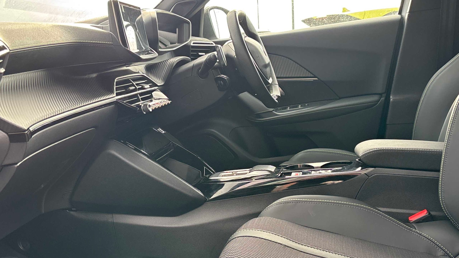 Used Peugeot 2008 2025 for sale - 77321731: Photo 11