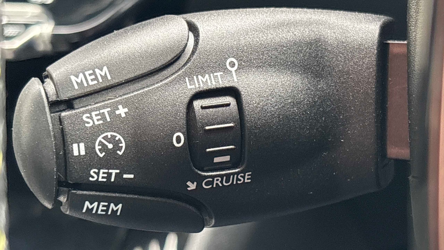 Used Peugeot 2008 2025 for sale - 77321731: Photo 14