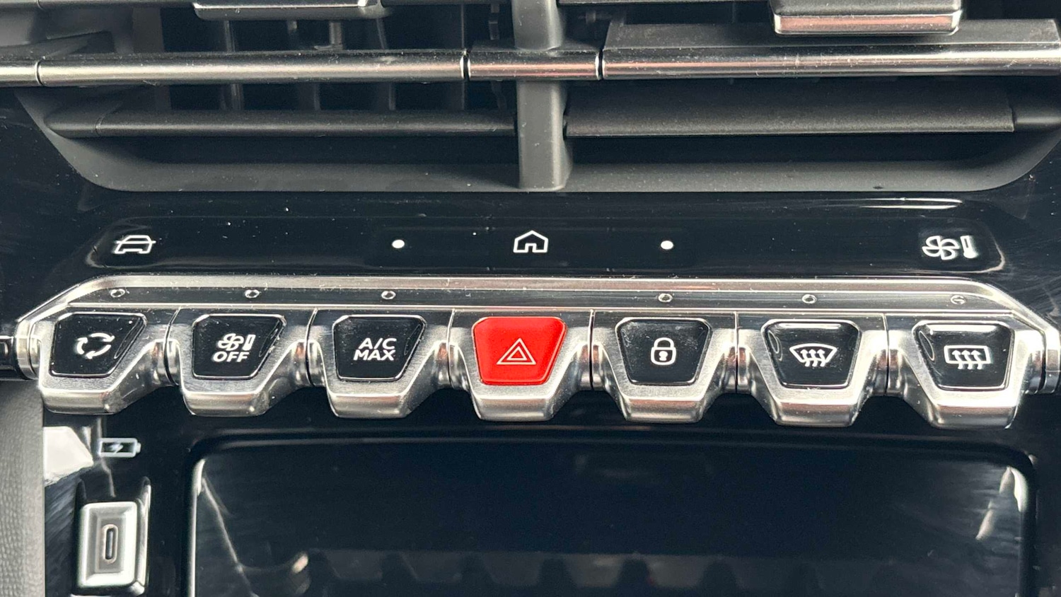 Used Peugeot 2008 2025 for sale - 77321731: Photo 17