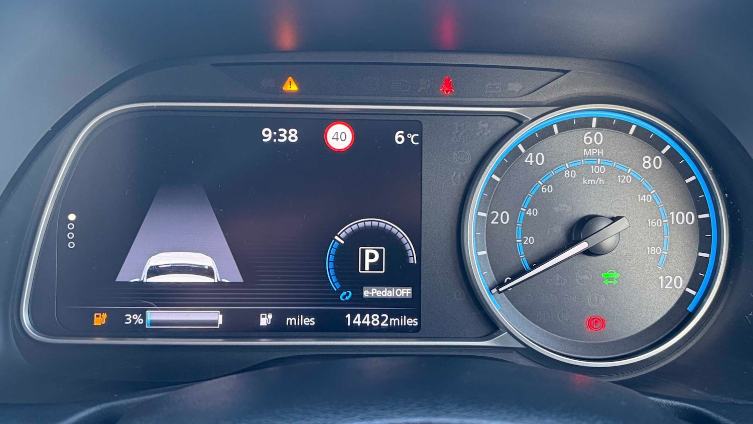 Used Nissan Leaf 2022 for sale - 77000163: Photo 12