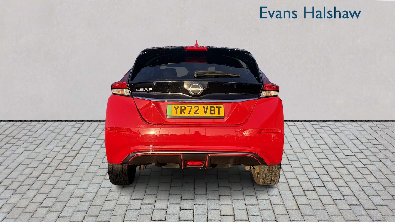 Used Nissan Leaf 2022 for sale - 77000163: Photo 5