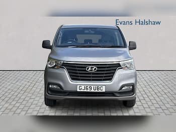 Used Hyundai i800 2019 for sale - 79624332: Photo