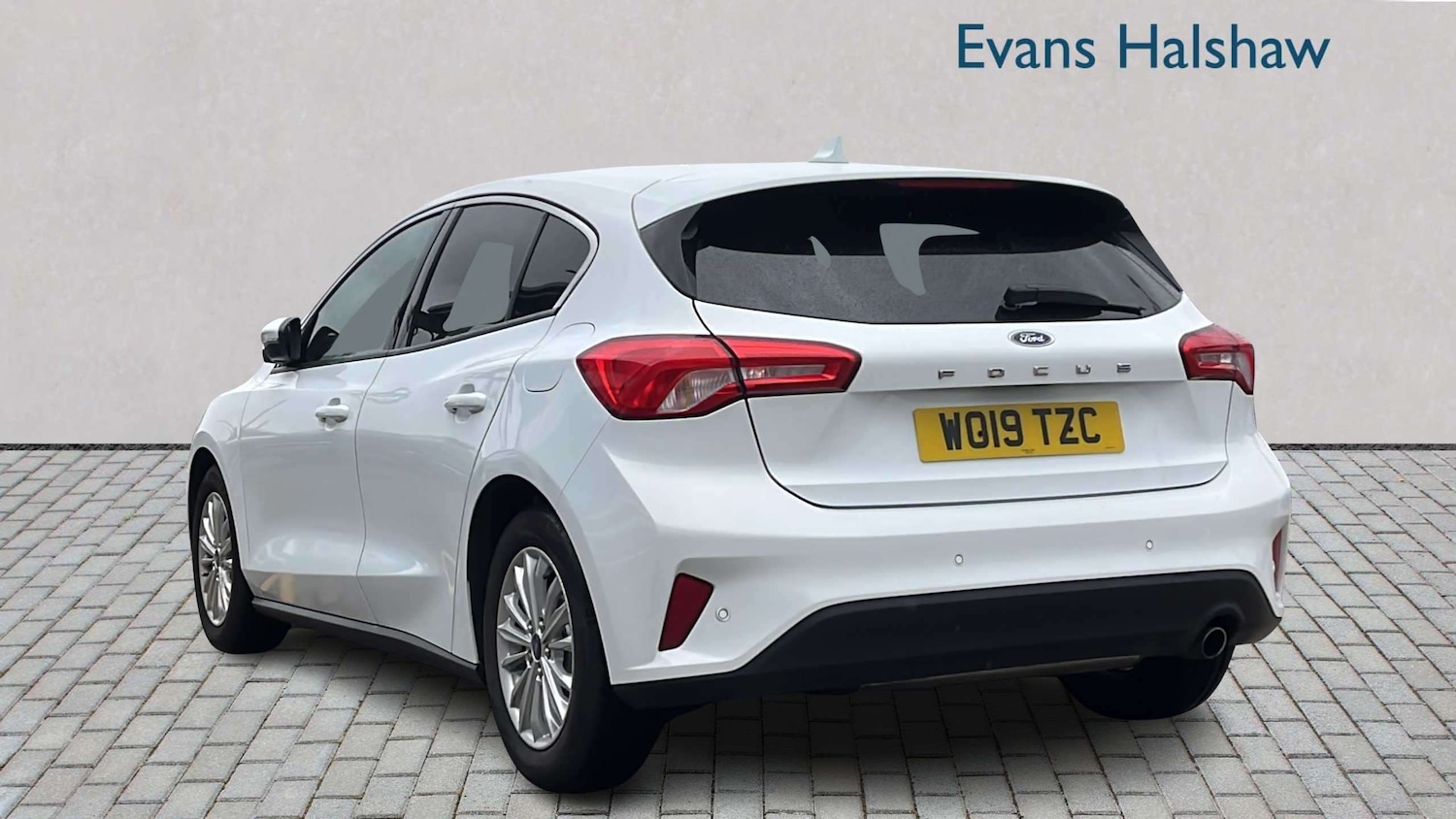 Used Ford Focus 2019 for sale - 77648990: Photo 2