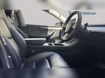 Used Tesla Model Y 2023 for sale - 79624534: Photo
