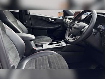 Used Ford Kuga 2024 for sale - 79811112: Photo