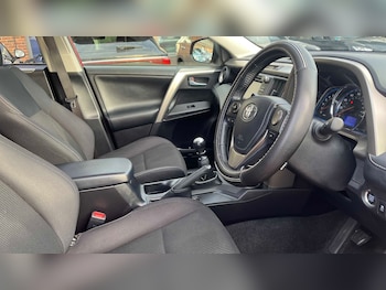 Used Toyota RAV4 2014 for sale - 77018887: Photo